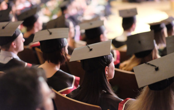 How to Evaluate a College’s Graduation Rate
