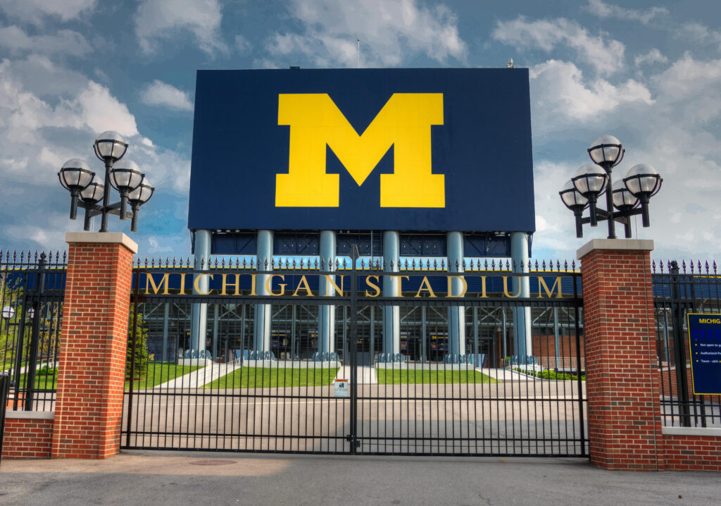 university of michigan acceptance rate, how to get into umich