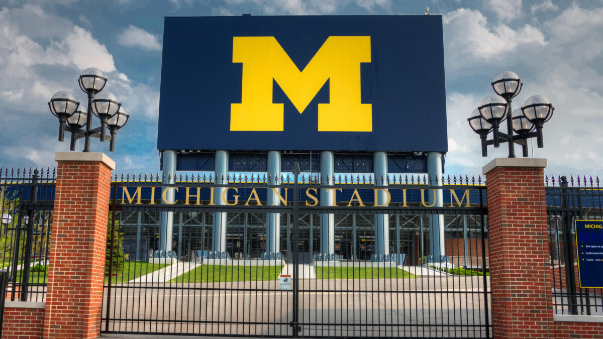 university of michigan acceptance rate, how to get into umich