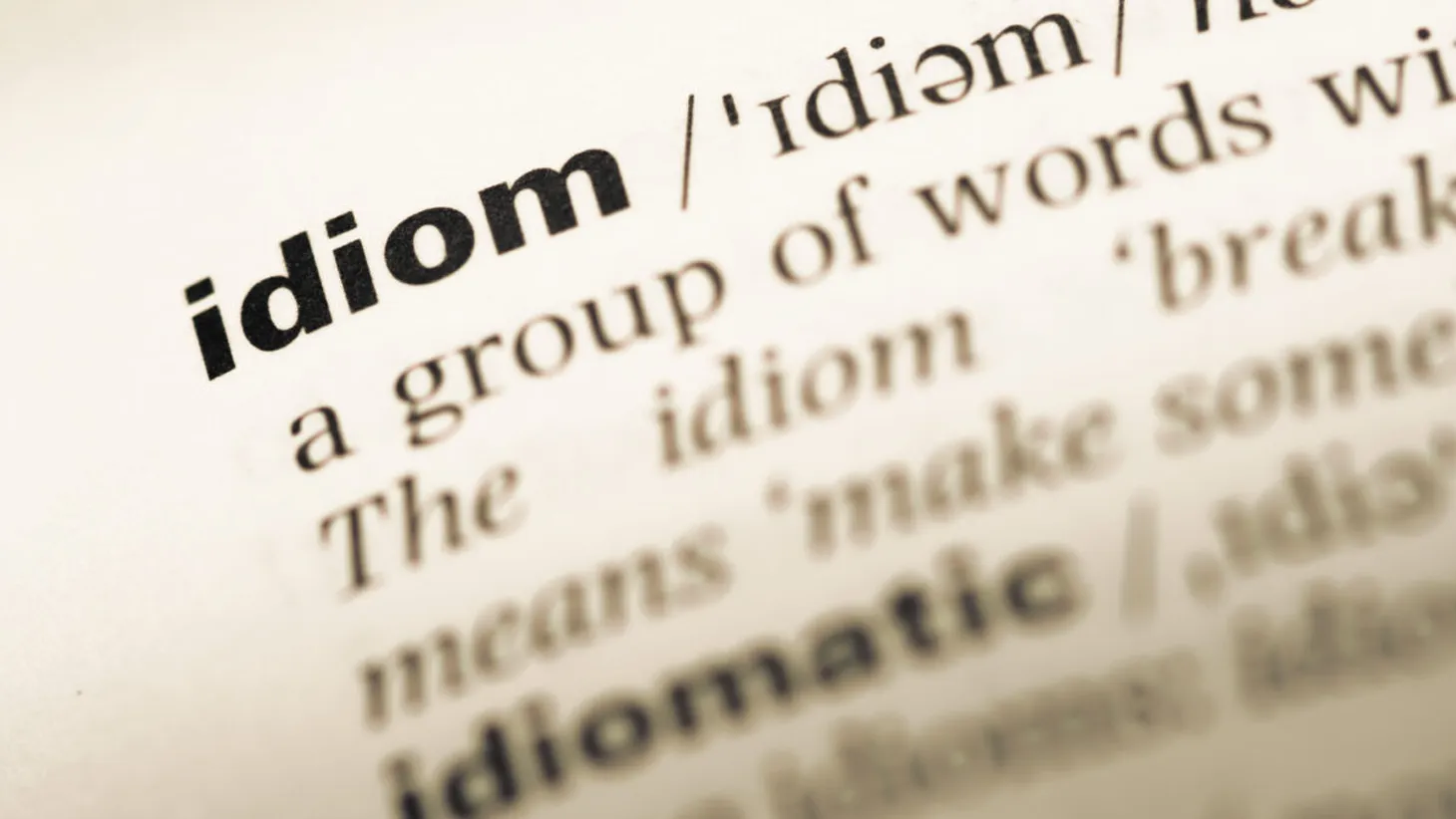 50 Common English Idioms and their Meanings (with Examples)