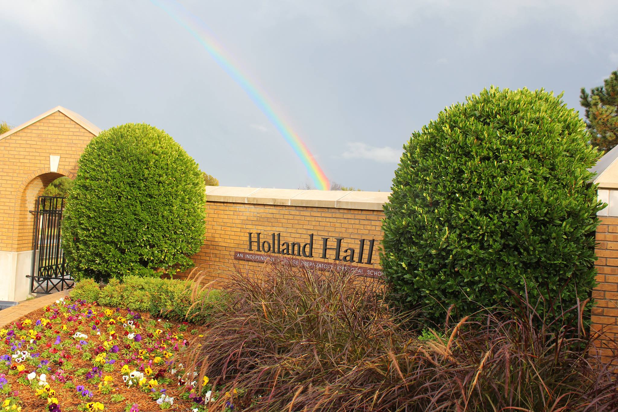 Holland Hall – Tulsa