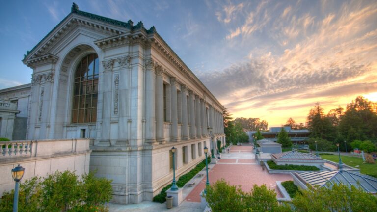 25 Best Colleges in California - 2024 - College Transitions