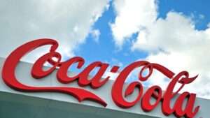 How to Win a Coca-Cola Scholarship