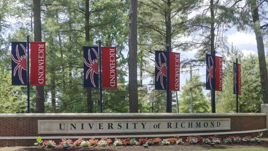 Best Colleges in Virginia - 2024 - College Transitions